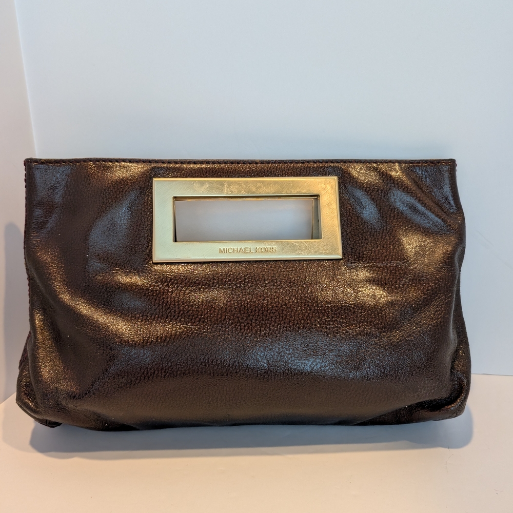 Michael Kors Purple/Brown Leather Berkley Clutch Pre-owned Good Condition